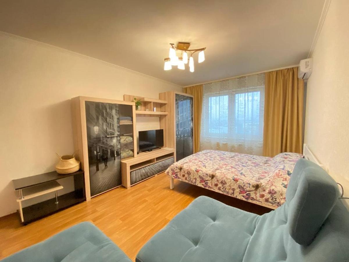 Family Apartments On Lomonosova 36A Київ Екстер'єр фото